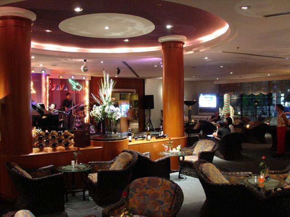 Courtyard By Marriott Phuket Town Hotel Exterior photo