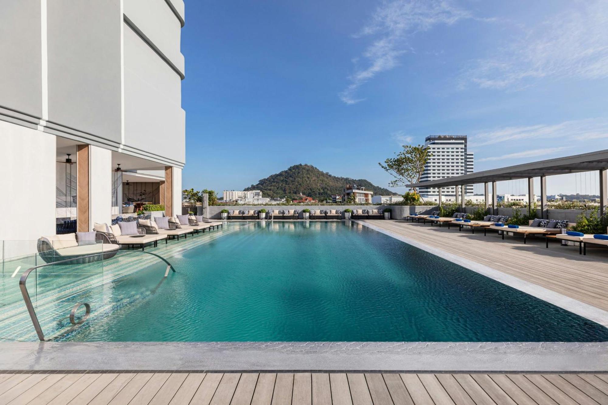 Courtyard By Marriott Phuket Town Hotel Exterior photo