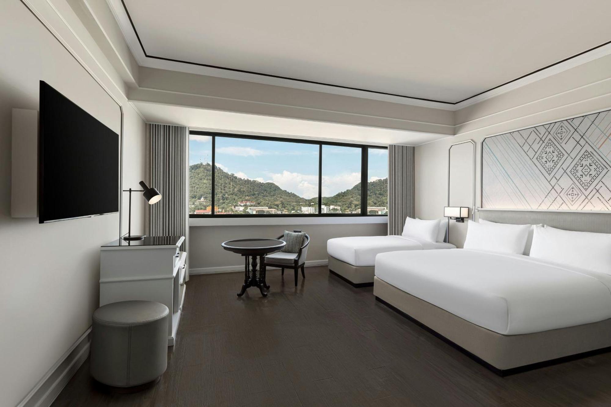 Courtyard By Marriott Phuket Town Hotel Exterior photo