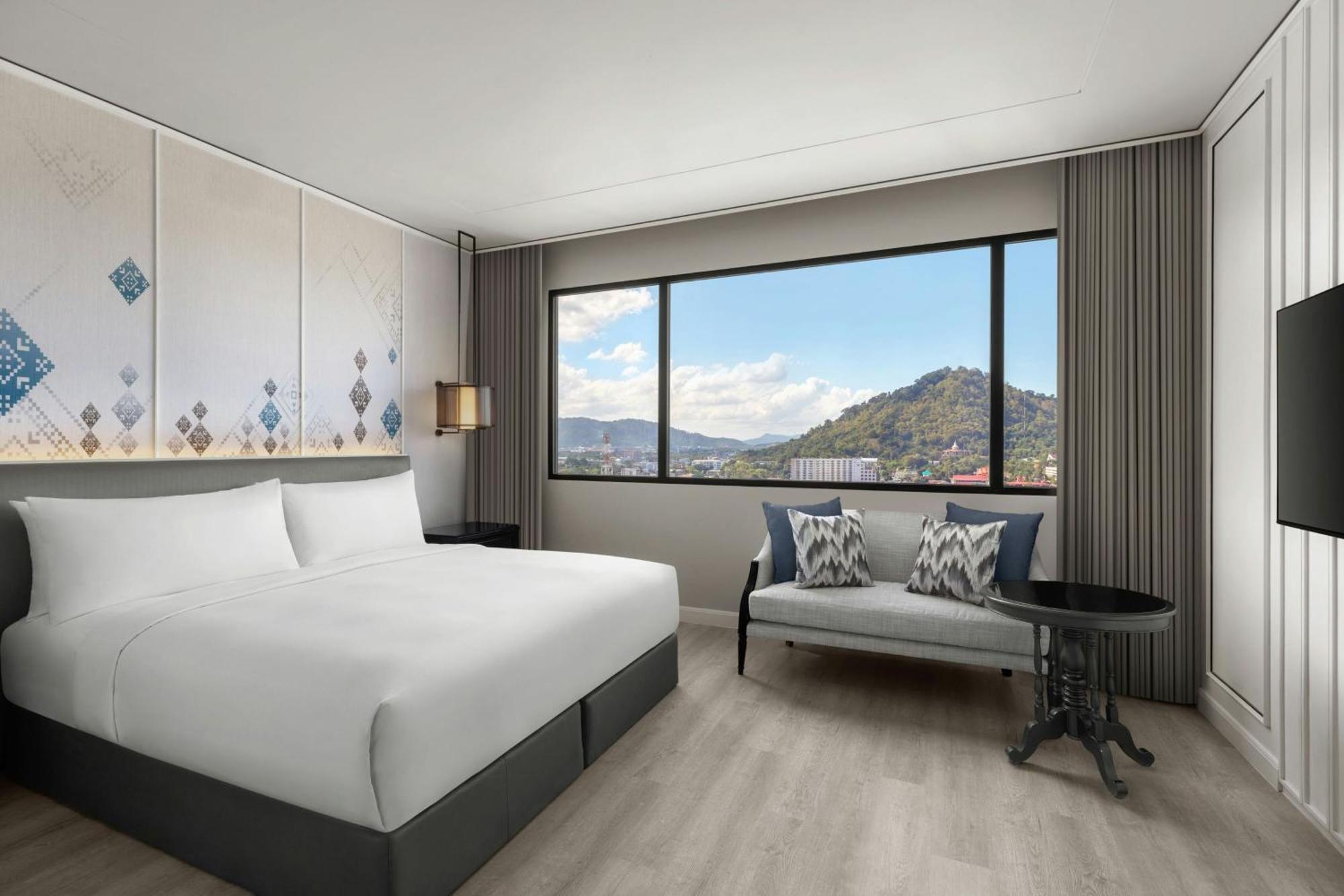 Courtyard By Marriott Phuket Town Hotel Exterior photo