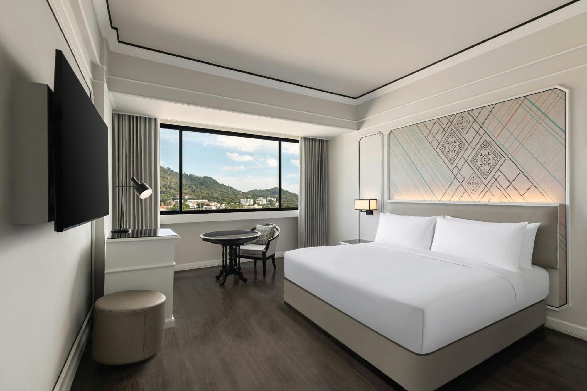 Courtyard By Marriott Phuket Town Hotel Exterior photo