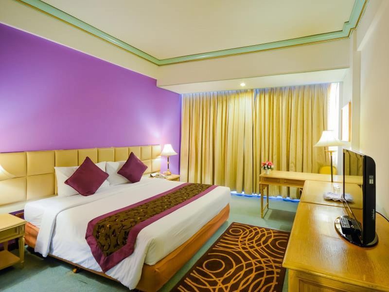 Courtyard By Marriott Phuket Town Hotel Exterior photo